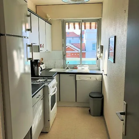 Jardin 308 Avec Terrasse Et Parking Διαμέρισμα