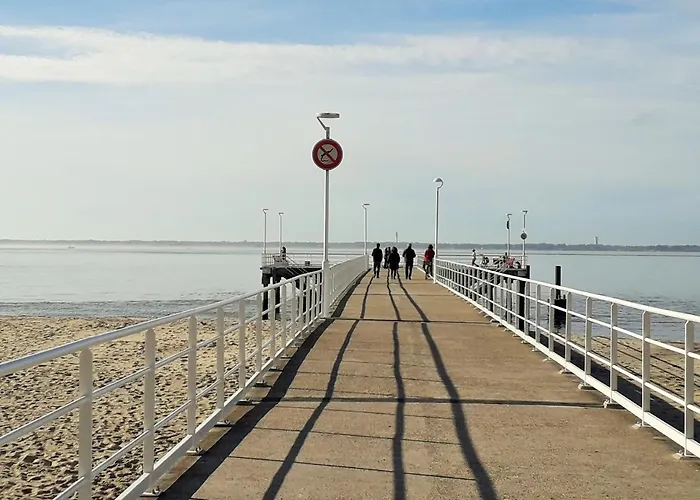 Jardin 308 Avec Terrasse Et Parking Lägenhet Arcachon